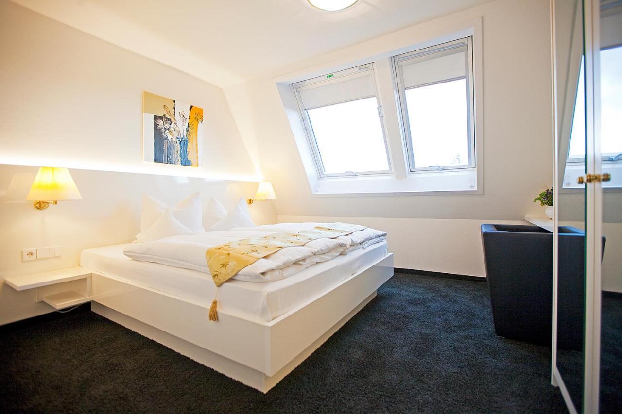 Hotel Krone Ohg Gerlingen Phòng bức ảnh