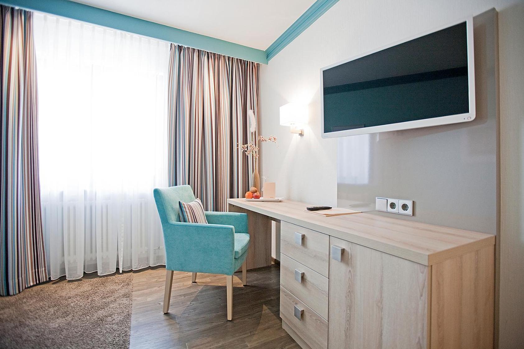 Hotel Krone Ohg Gerlingen Phòng bức ảnh