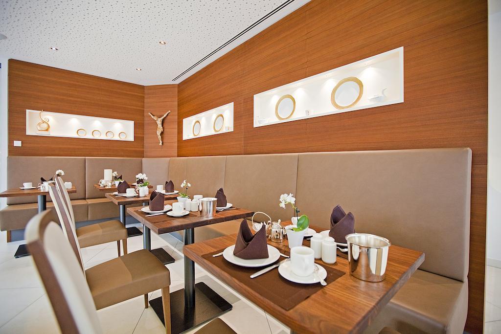 Hotel Krone Ohg Gerlingen Ngoại thất bức ảnh